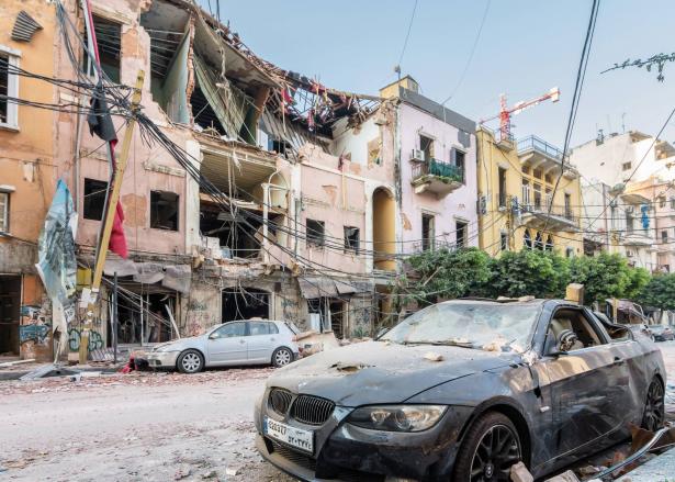 الخسائر الاقتصادية الناتجة عن الانفجار الهائل في لبنان