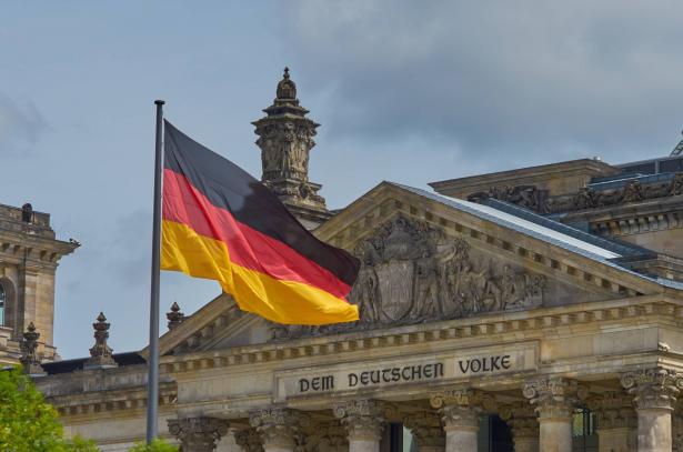 ألمانيا: أكثر من 1100 حالة إصابة جديدة بفيروس كورونا في اليوم