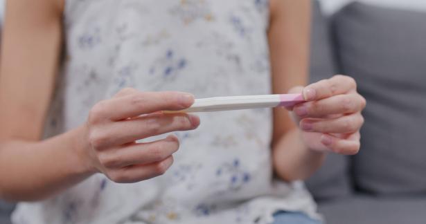 الشهور الأولى من الحمل: أبرز التغيرات التي تحدث للمرأة
