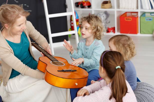 هل تزيد الموسيقى من قوة تركيز الأطفال؟