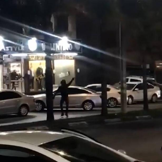 اصبحنا نحسب حساب لكل كلمة نقولها، ونريد شرطة فعالة