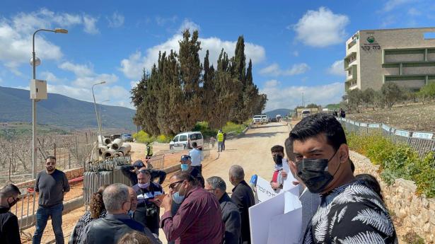وقفة احتجاجية في الجش ضد زيارة نتنياهو لبيت المسن