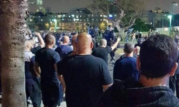 اعتقال رجلين عربيين بشبهة الاعتداء ضربا على حاخام يهودي