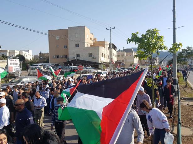 الجماهير العربية تحيي الذكرى الـ45 ليوم الأرض الخالد