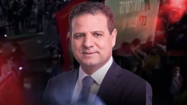ايمن عودة
