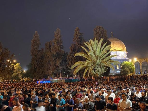 الشرطة الإسرائيلية ستتيح جولات استفزازية للمستوطنين في القدس يوم الإثنين