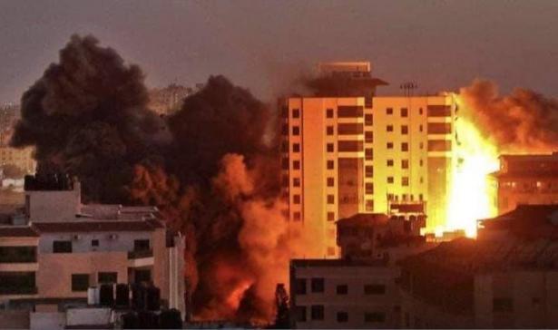 كتائب القسام تهدد بإعادة قصف تل أبيب