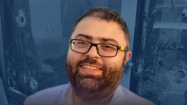 إطلاق النار على منزل الصحفي نضال إغـبارية
