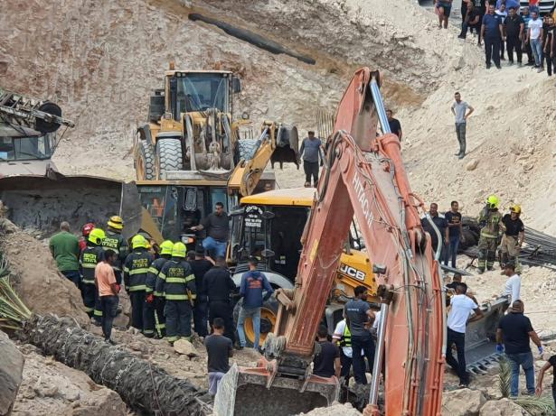 ما هو حال المصابين بعد انهيار الجدار الترابي في كفركنا؟ - استمع الآن!