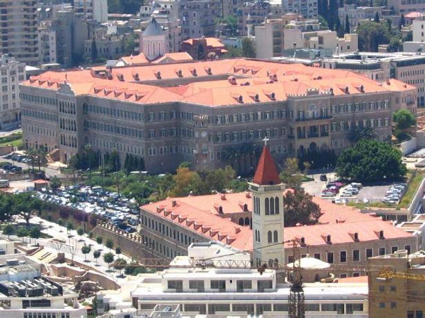 الحكومة اللبنانية تنال ثقة البرلمان بأغلبية 85 صوتاً وحجب 15 نائباً الثقة عنها