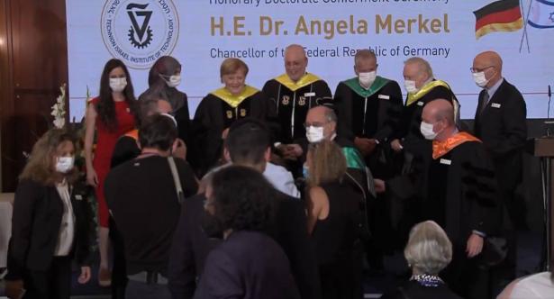 التخنيون يمنح لقب الدكتوراه الفخريّة للمستشارة الألمانية أنجيلا ميركل لدى زيارتها للبلاد