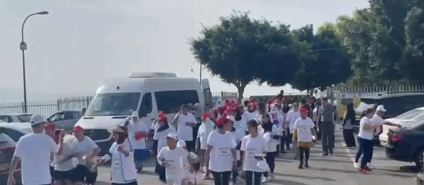قبل قليل: انطلاق الماراثون الأول للنساء والصبايا في قرية دير الأسد