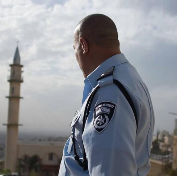 النيابة العامة في حيفا تقدّم لوائح اتهام ضد 52 مشتبهًا بتجارة السلاح من بين 64 مشتبهًا