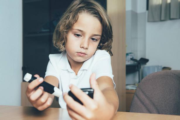 ما هو سكري الأطفال وما هي الأغذية الأكثر ملاءمة لأطفال السكري؟