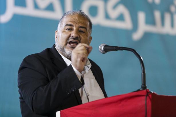 د. منصور عبّاس: استنكرنا جريمة بئر السبع ونجدد الاستنكار!