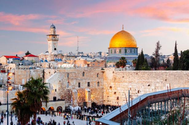 القدس.. كل شيء مرتبط بما سيحدُث غدًا!