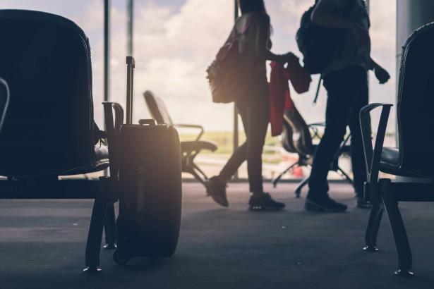 محمود صفوري صاحب شركة unlimited vip services يتحدث لإذاعة الشمس حول الخدمات التي تقدمها الشركة..