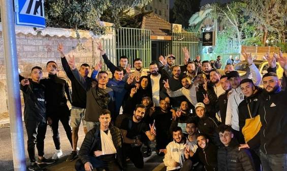 الإفراج عن 350 معتقل والإبقاء على 120