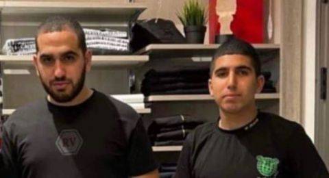 علي ومحمد فاخوري .. أبناء عم من الناصرة هما القتيلان في جريمة الليلة الماضية