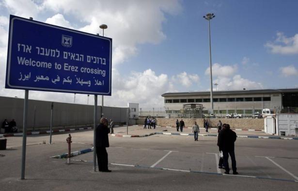 إسرائيل تعتزم توسيع سياسة التسهيلات للعمال الغزيين (حوار خاص)