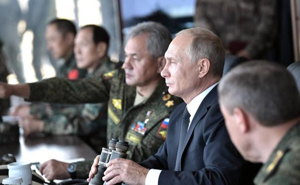 بوتين يلوح بأسلحة الدمار الشامل وتعئبة جزئية لقوات الجيش