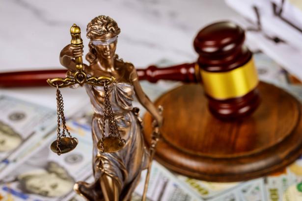 إبطال غرامة إدارية من قبل السلطة القطرية لمراقبة البناء بمبلغ 600 الف شيكل لمواطن من الطيبة (حديث خاص)