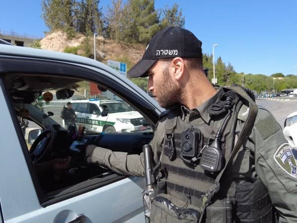 قائد شرطة الناصرة للشمس : توجيه سلاح باتجاه عناصر الشرطة هذا معناه الرد الفوري