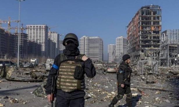 انفجارات تهز العاصمة الأوكرانية كييف، وأنباء عن غارات جوية كثيفة