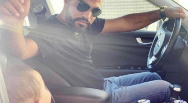 صورة متداولة للمرحوم شاكر أبو عوكل على وسائل التواصل الإجتماعي 