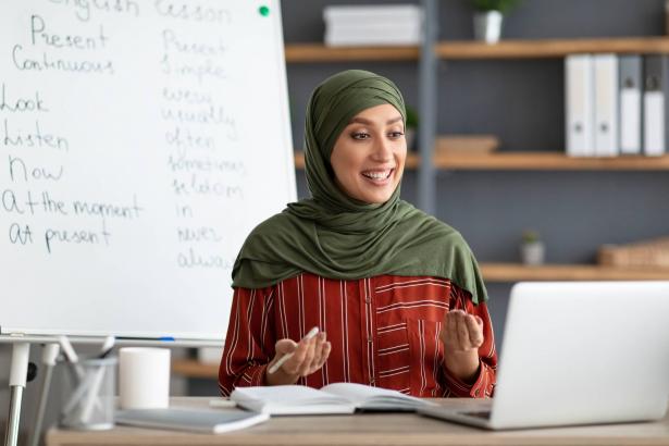 ما هي إتفاقية الأجور التي تم التوصل إليها بخصوص موظّفي جهاز التدريس؟