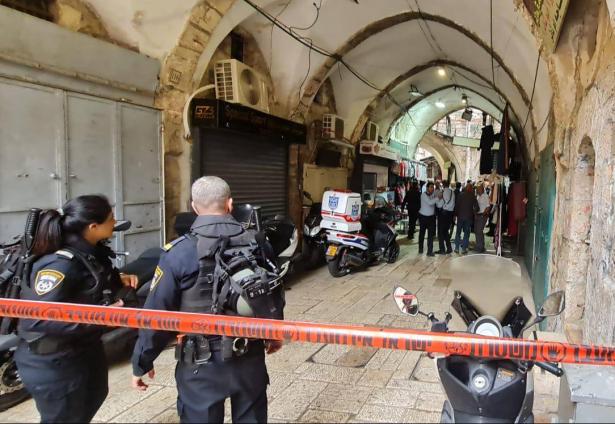 القدس: عملية طعن في البلدة القديمة وأنباء عن إصابات