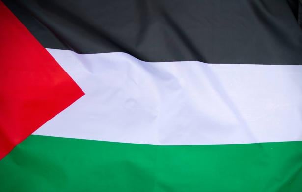 الجبهة والعربية للتغيير تطالبُ بإبطال قرار بن غفير تجريم رفع العلم الفلسطيني