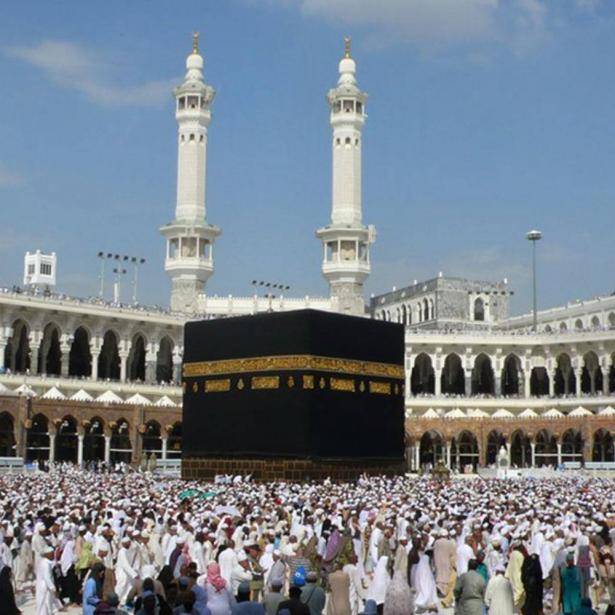 ثلاثة عشر ألف شيكل للشخص - تكاليف العمرة في رمضان