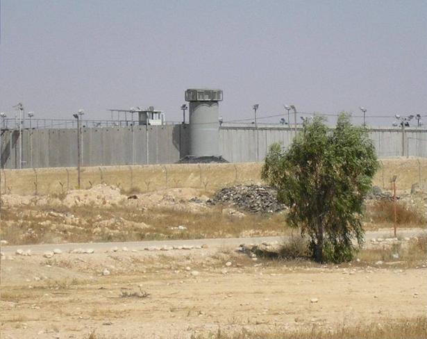 تصاعد خطوات العصيان في السجون الاسرائيلية من قبل الأسرى