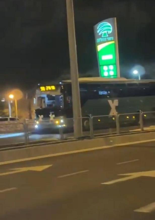 الشرطة الإسرائيلية: اعتقال شاب في حافلة وسط حيفا، بحوزته ذخيرة، بذريعة محاولته تنفيذ عملية