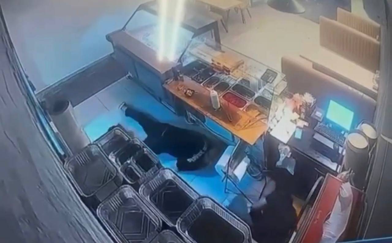 صورة من مكان الحادث 