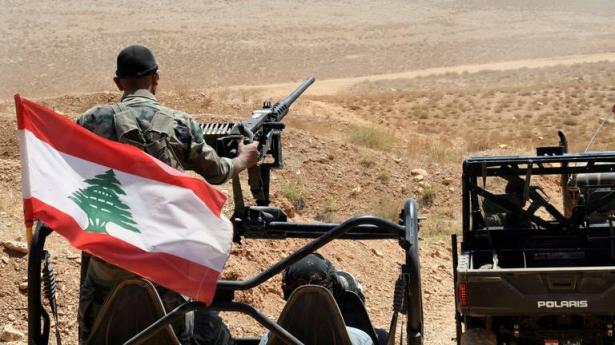 عشرات الجنود اللبنانيين اجتازوا الحدود الفاصلة بين لبنان وإسرائيل