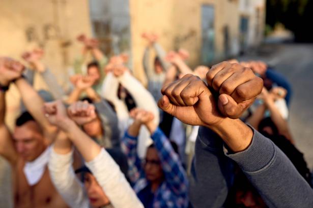حيفا: وقفة غضب تضامنًا مع الجولان وجنين ونابلس