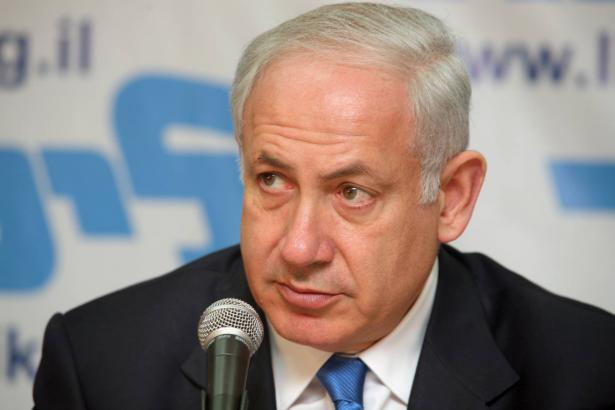 منعًا لإنهيارها: الحكومة الإسرائيلية تبحث تقديم تسهيلات للسلطة