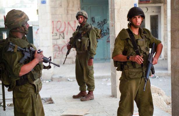 نادي الأسير: اعتقال 25 فلسطينيًا من الضفة الغربية