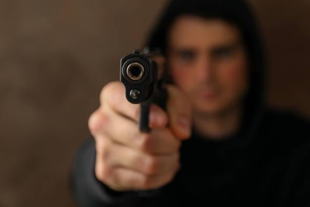 بين معيار الارجحية وتصاعد العنف - مع عضو الكنيست يؤاف سيجالوفيتش