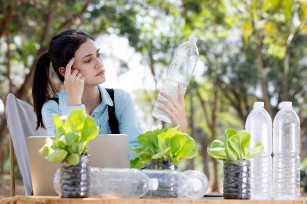 كم عدد ماكينات تدوير العبوات في المجتمع العربي: صفر ! لماذا؟