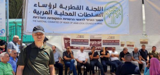 اللجنة القطرية تؤكد مواصلة الاعتصام في القدس داعية رؤساء السلطات المحلية للمشاركة