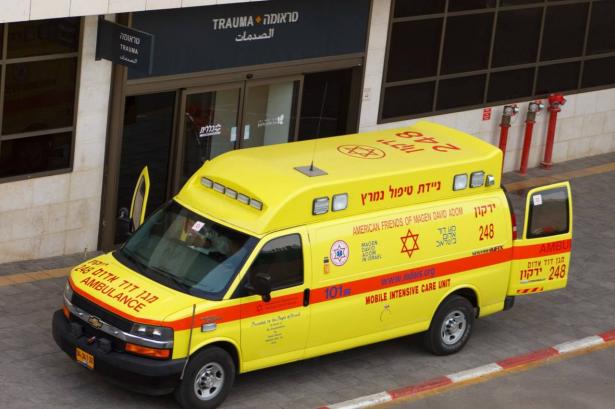 حيفا: إصابة خمسيني إثر استناق دخّان حريق