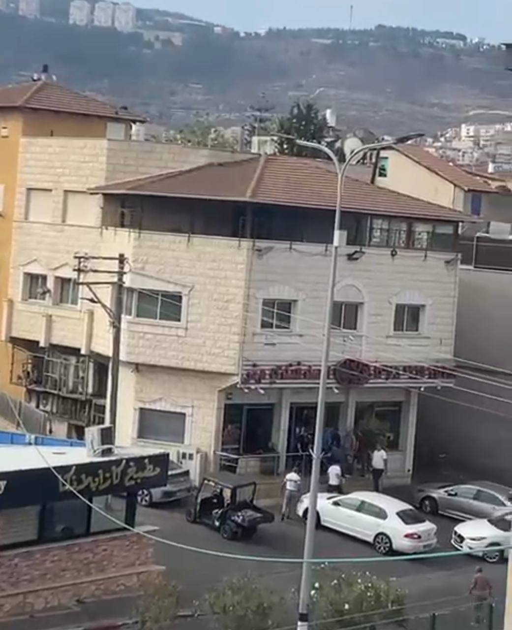 من مكان عملية اطلاق النار في كفركنا 
