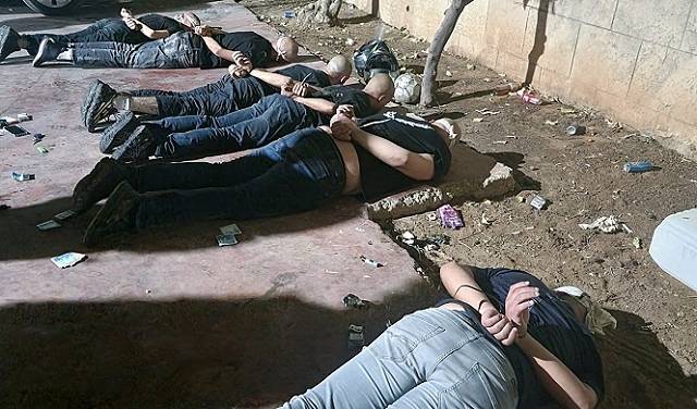  اعتقال 7 مشتبهين بحيازة سلاح، في ام الفحم