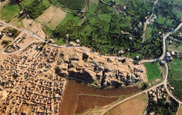 السلطات الإسرائيلية تُدين قرار اليونسكو، بإدراج موقع تل السلطان في مدينة أريحا، على قائمة التراث العالمي.