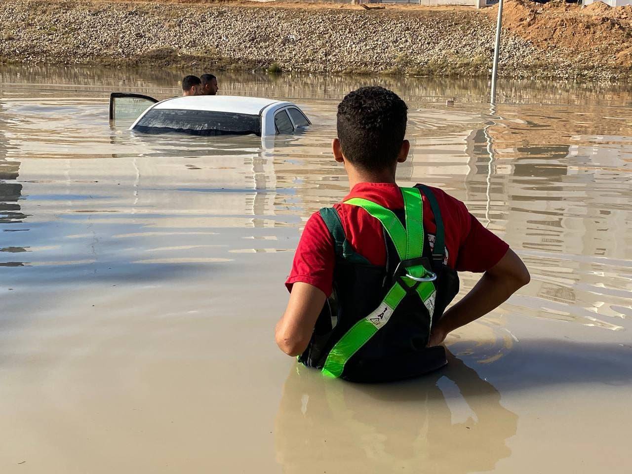 تصوير الهلال الأحمر الليبي 