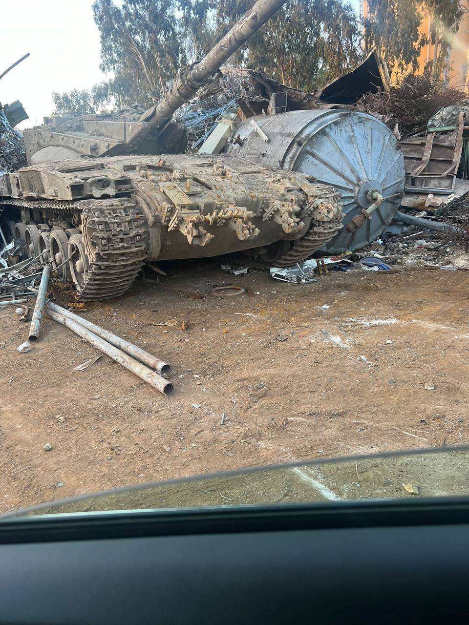 سرقة دبابة من قاعدة تدريب للجيش الإسرائيلي قرب حيفا