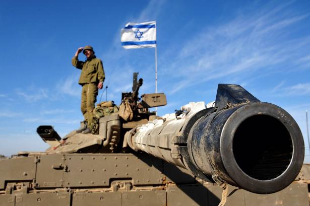 قصف متبادل بين قوات الجيش الإسرائيلي و